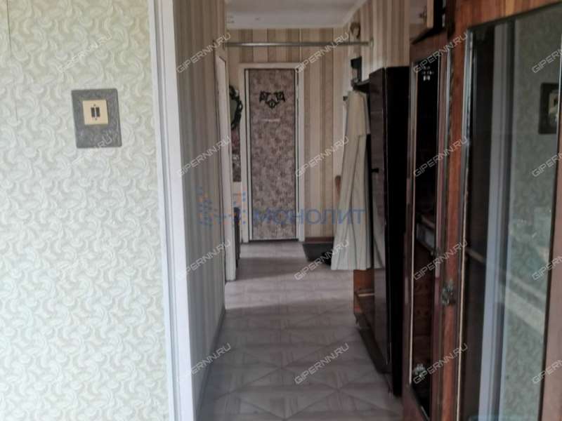 трёхкомнатная квартира на улице Строкина дом 3