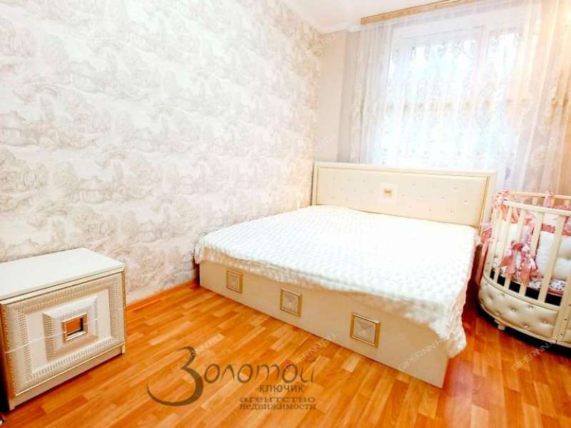 трёхкомнатная квартира на улице Энгельса дом 80 город Балахна