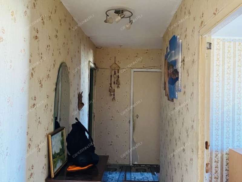 трёхкомнатная квартира на улице Богдановича дом 7