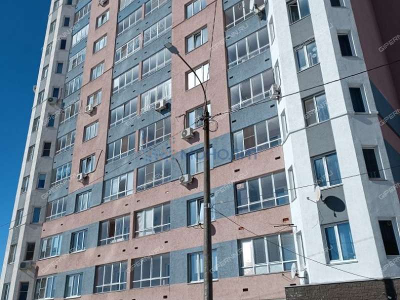 трёхкомнатная квартира на улице Родионова дом 165 к3