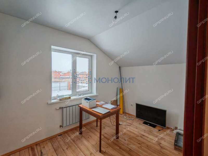 дом на улице Садовая деревня Малая Ельня