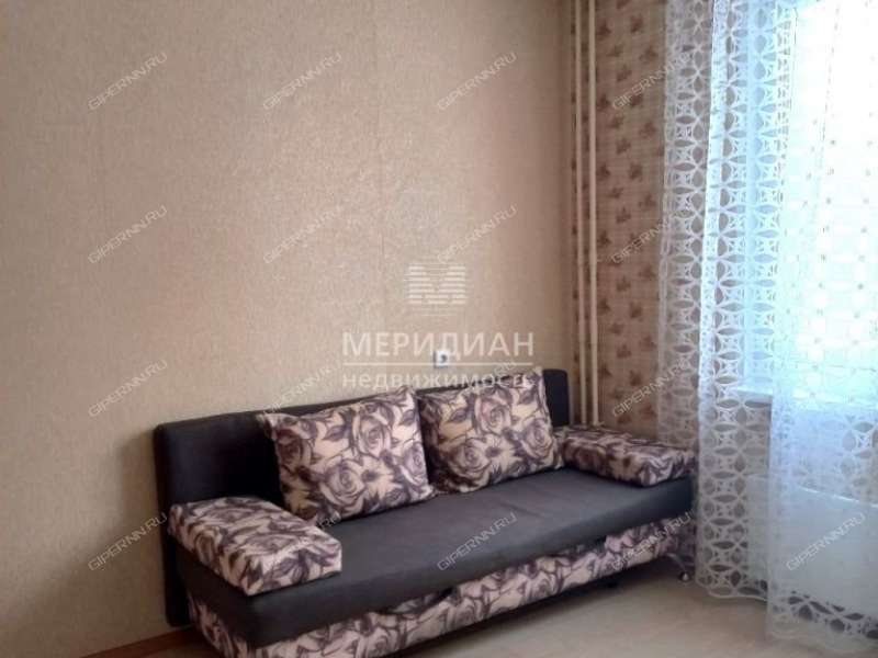 квартира-студия на Бурнаковской улице дом 103