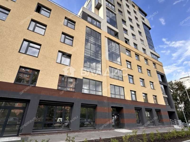 четырёхкомнатная квартира на Полтавской улице дом 15