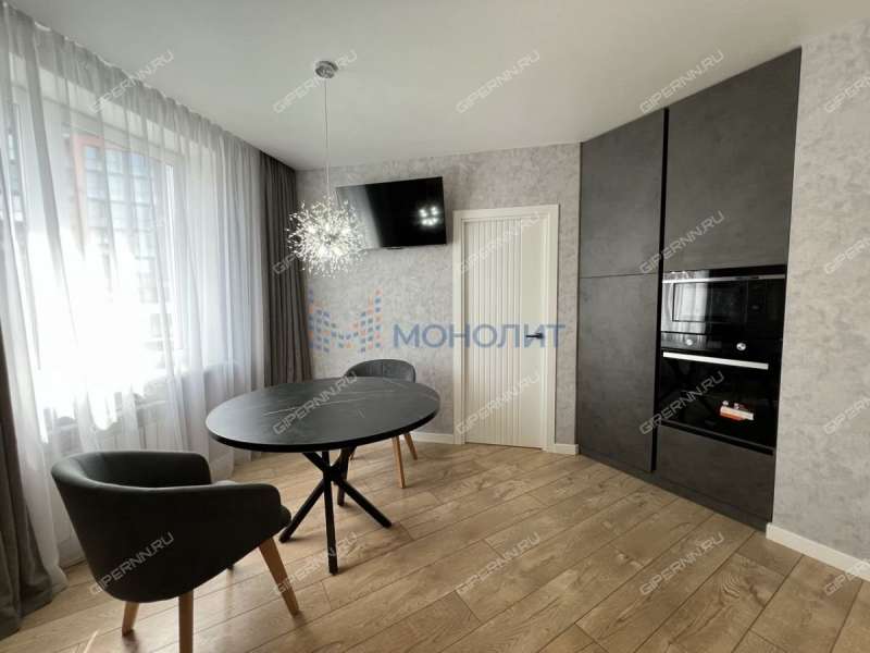 трёхкомнатная квартира на улице Семашко дом 28