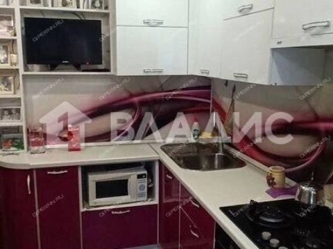 3-komnatnaya-ul-rodionova-d-180 фото