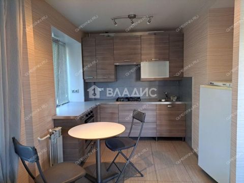 1-komnatnaya-ul-zalomova-d-9 фото