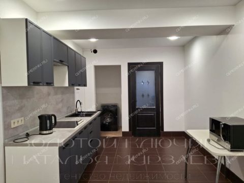 dom-ul-40-let-pobedy-d-278 фото