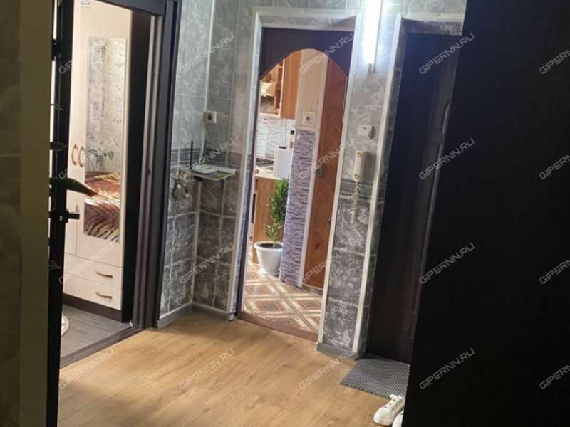 трёхкомнатная квартира в Центральном микрорайоне дом 4 город Выкса