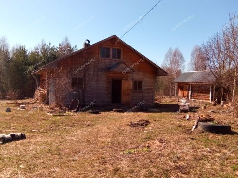 dom-selo-medvediha-krasnobakovskiy-rayon фото