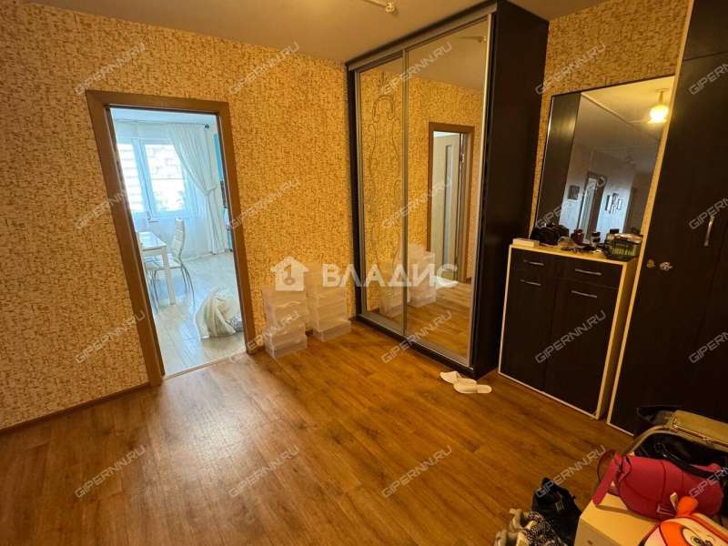 трёхкомнатная квартира на Первоцветной улице дом 6