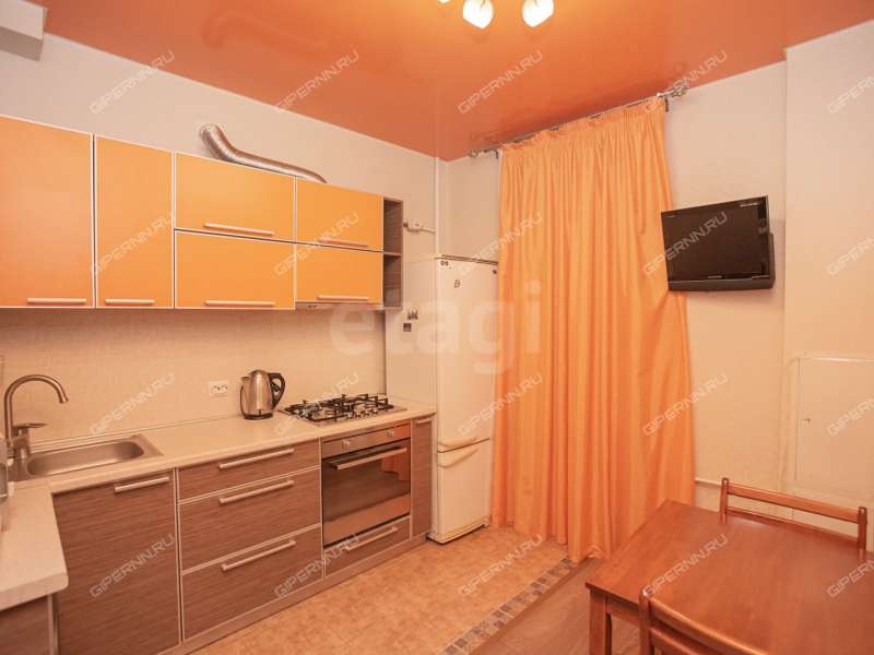 двухкомнатная квартира на улице Челюскинцев дом 2