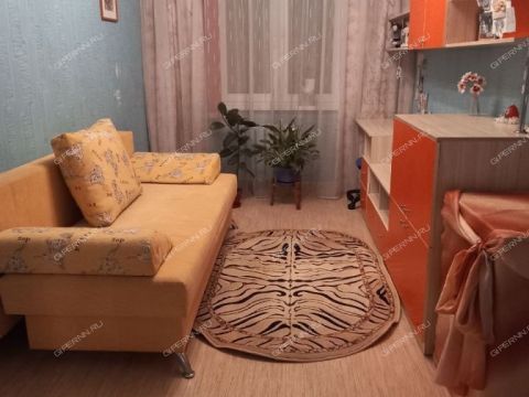 2-komnatnaya-ul-geroya-chugunova-d-3a фото