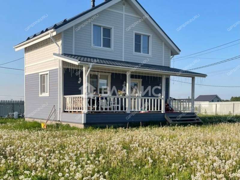 дом на улице Челябинская коттеджный посёлок Авангард