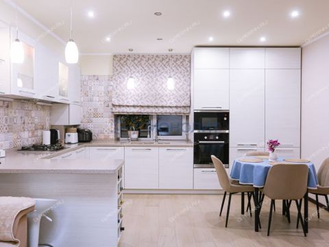 taunhaus-sl-verhnepecherskaya-d-421i фото