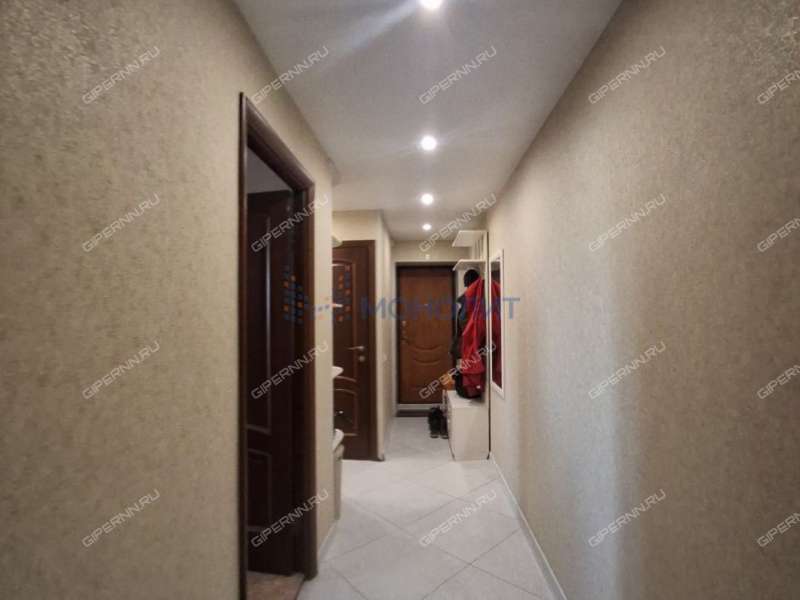 трёхкомнатная квартира на улице Переходникова дом 31