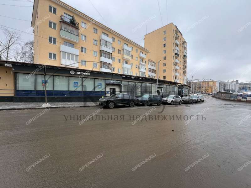 помещение под торговую площадь на площади Свободы