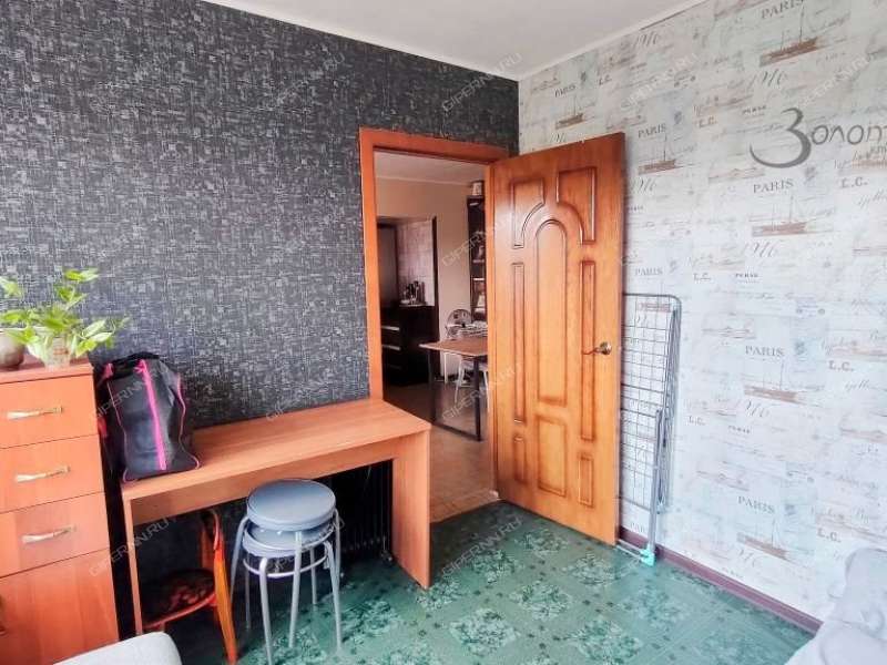 четырёхкомнатная квартира на Зелёной улице дом 7А город Кстово