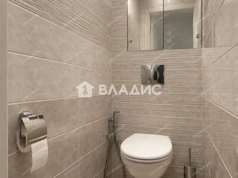 трёхкомнатная квартира на улице Сергея Есенина дом 3