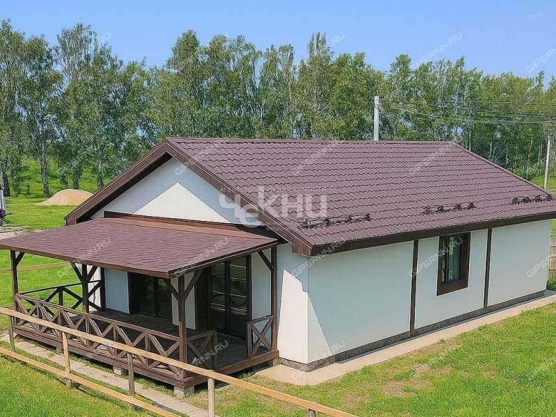 дом на Сиреневая село Безводное