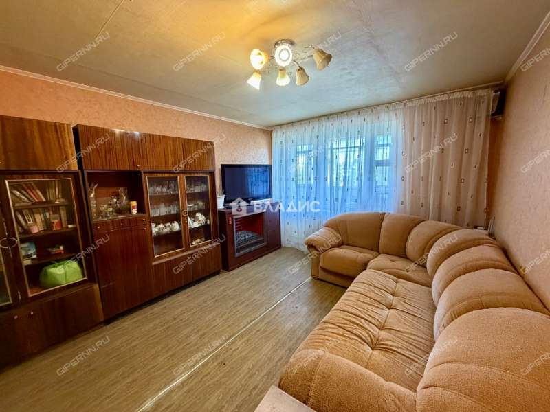 двухкомнатная квартира на улице Чкалова дом 37
