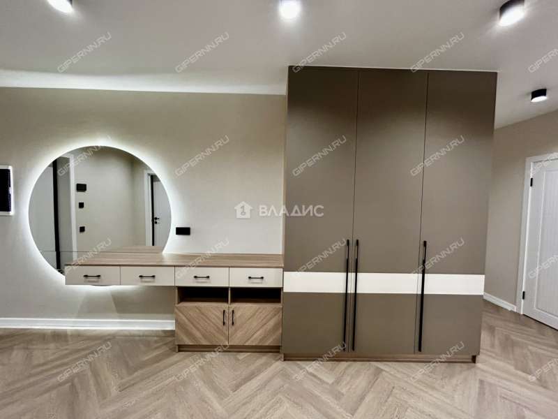 трёхкомнатная квартира на Лысогорской улице дом 89 к3