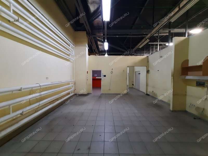 помещение под торговую площадь на проспекте Гагарина