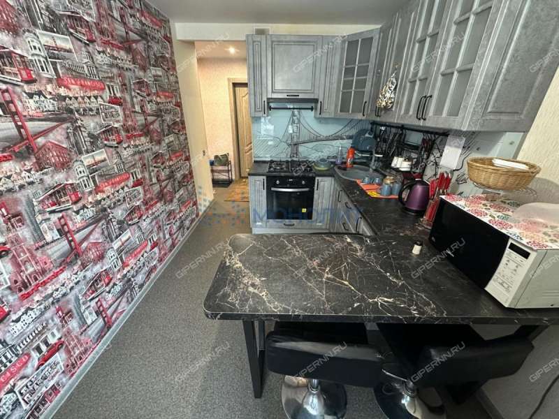 трёхкомнатная квартира на улице Героя Советского Союза Усилова дом 2 к3