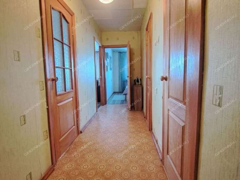 двухкомнатная квартира на улице Сазанова дом 13  к.1