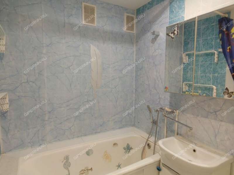 двухкомнатная квартира в посёлке Мореновская школа дом 10