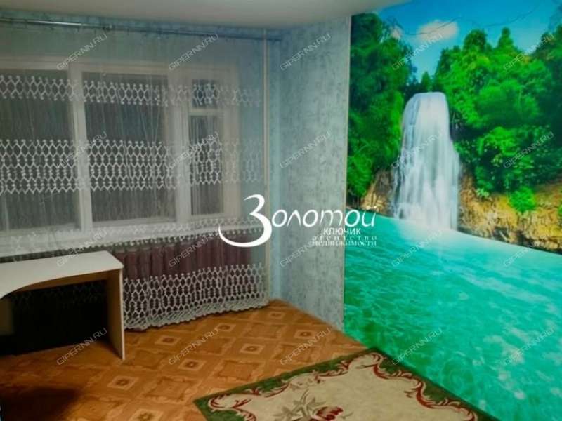 трёхкомнатная квартира на улице Вахтангова дом 14