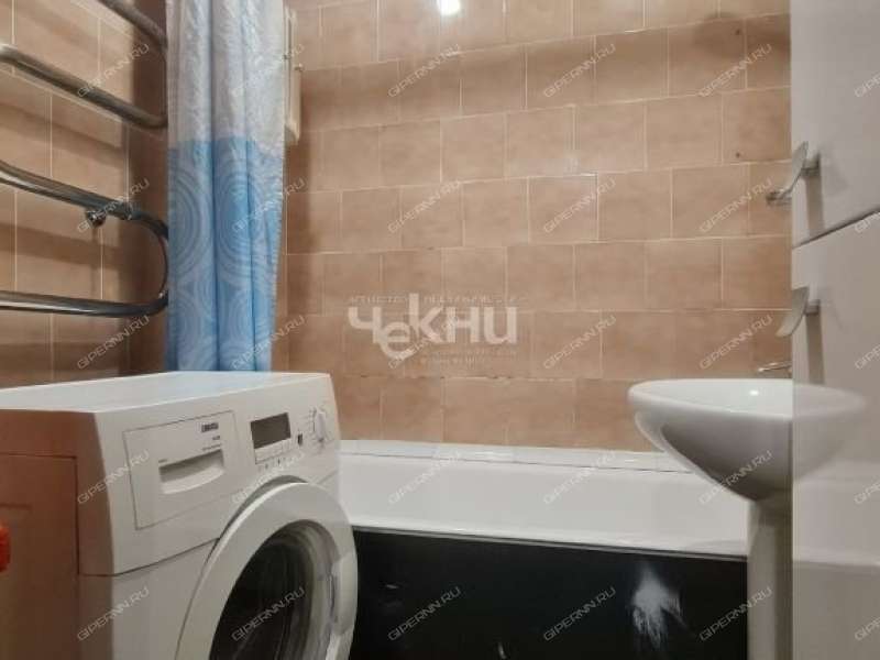 трёхкомнатная квартира на улице Маршала Голованова дом 39