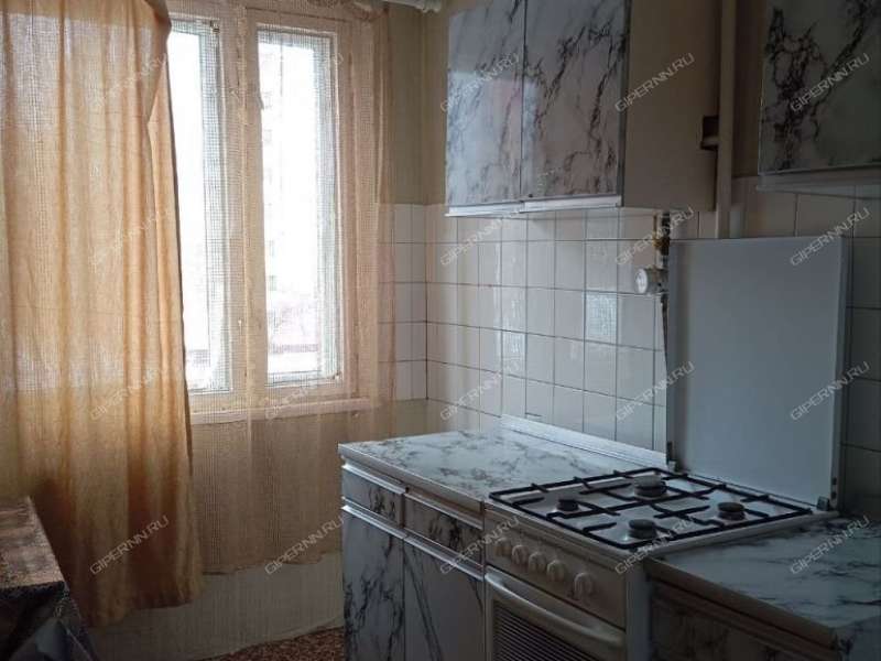 трёхкомнатная квартира на улице Политбойцов дом 20