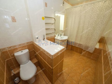 2-komnatnaya-ul-nizhne-pecherskaya-d-6 фото