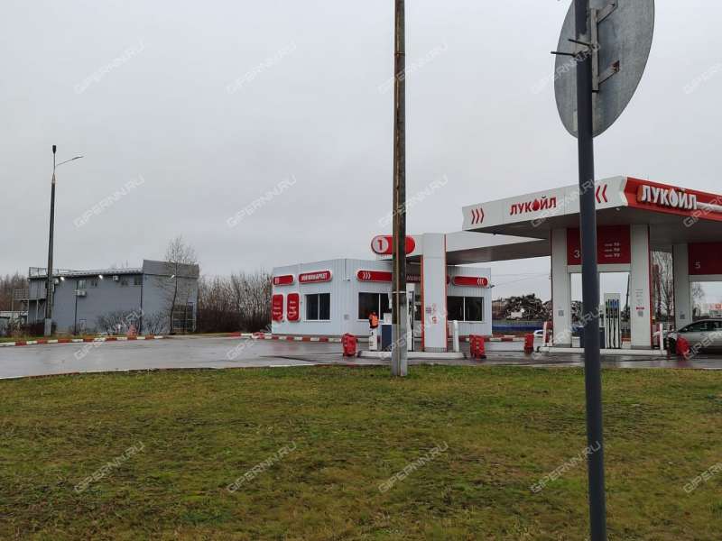 здание под торговую площадь, недвижимость под автобизнес на улице Федосеенко