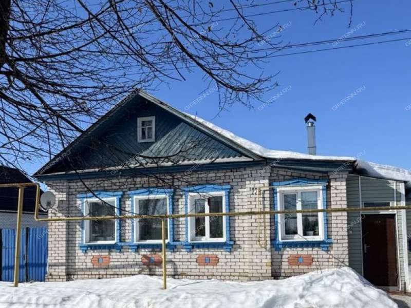 дом на Нижегородской улице рабочий посёлок Большое Мурашкино