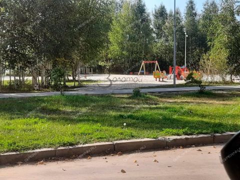 2-komnatnaya-ul-dvizhencev-d-34 фото