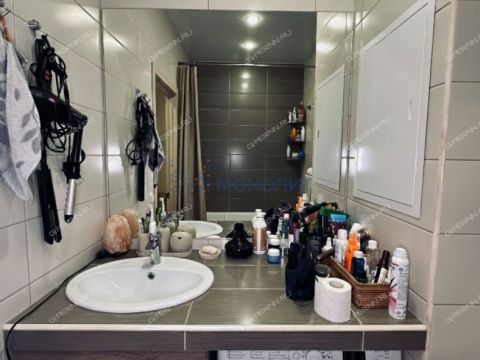 1-komnatnaya-ul-iyulskih-dney-d-1-k2 фото