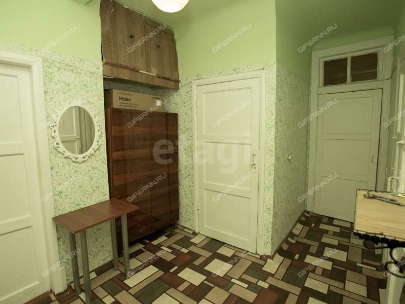 трёхкомнатная квартира на улице Страж Революции дом 23