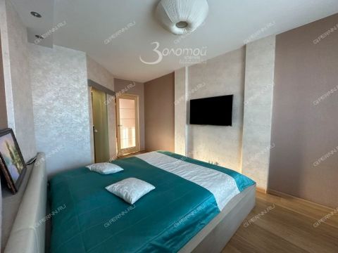 4-komnatnaya-ul-yuliusa-fuchika-d-7 фото