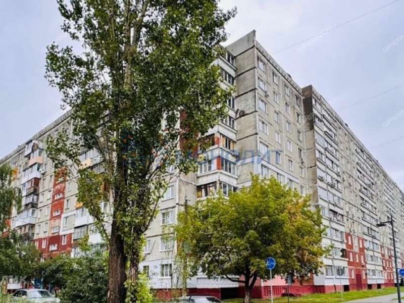 однокомнатная квартира на проспекте Бусыгина дом 56