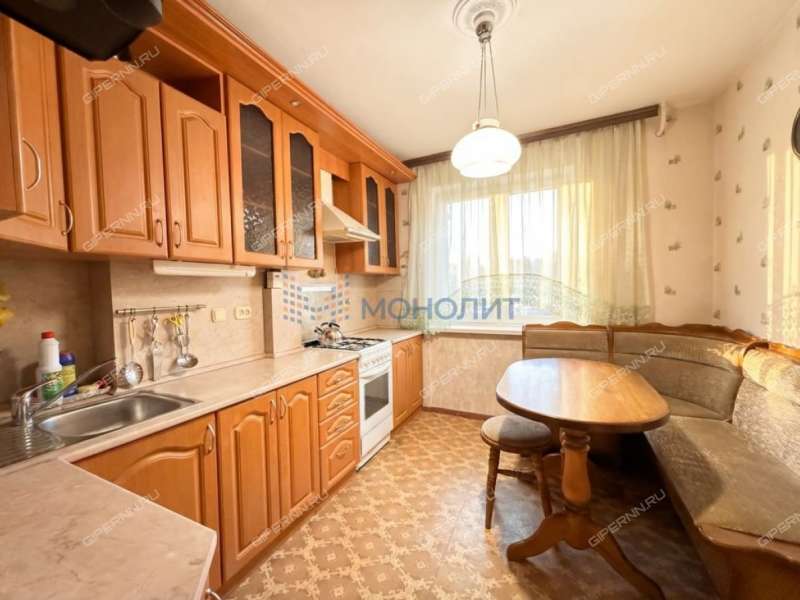 трёхкомнатная квартира на улице Маршала Жукова дом 21