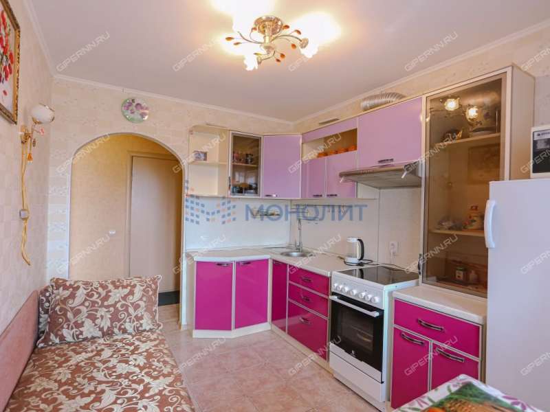однокомнатная квартира на Вятской улице дом 7