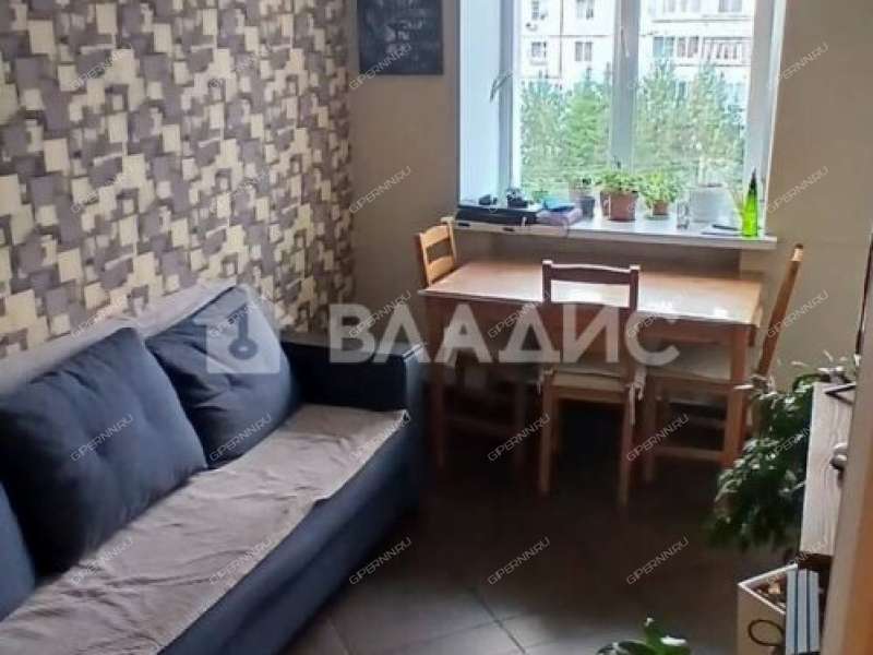 четырёхкомнатная квартира на Школьной улице дом 26 посёлок Ждановский