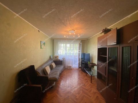 3-komnatnaya-ul-sergeya-akimova-d-14 фото