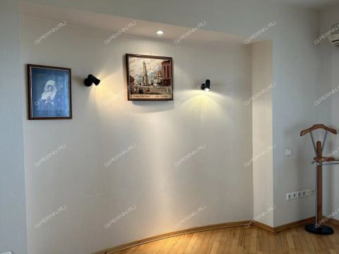 5-komnatnaya-ul-osharskaya-d-88-k1 фото