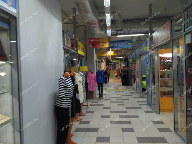 помещение под торговую площадь на Верхне-Печерская ул. 14