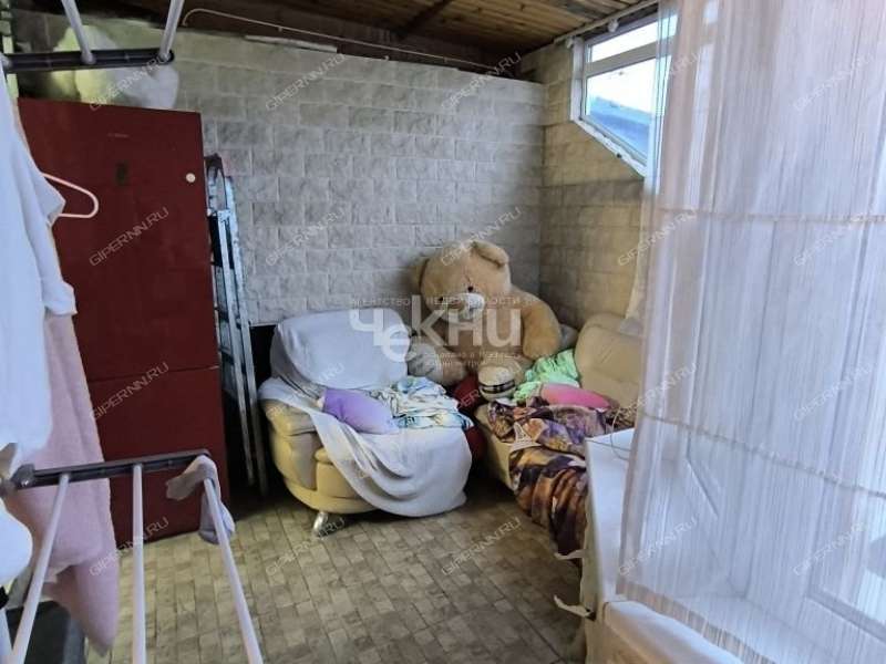 четырёхкомнатная квартира на улице Белинского дом 62