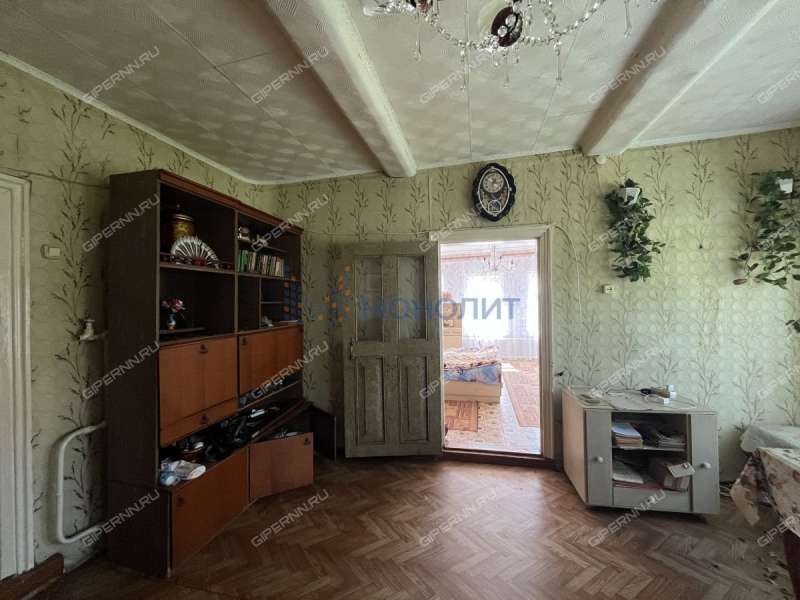 дом на Центральной улице село Настино