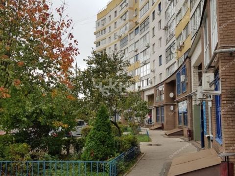 1-komnatnaya-ul-rodionova-d-193-k2 фото