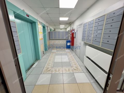 1-komnatnaya-ul-verhnepecherskaya-d-13-k1 фото